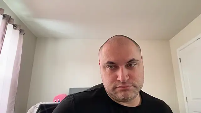 SluggishChase99 online show from February 12, 2:56 pm