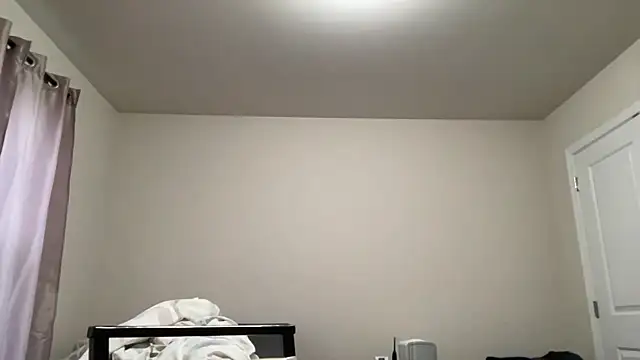 SluggishChase99 online show from March 6, 1:07 pm