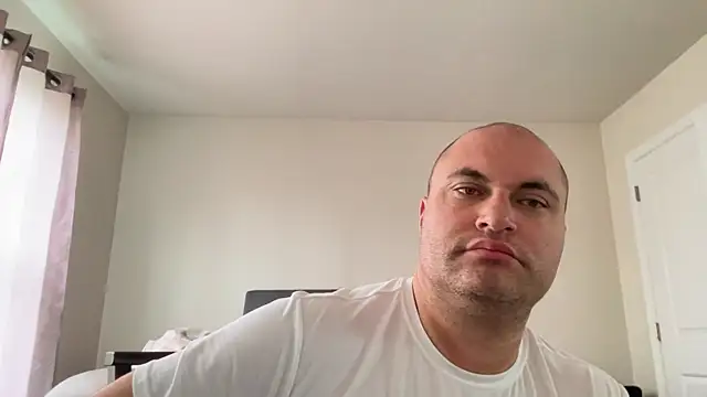 SluggishChase99 online show from March 31, 4:29 pm