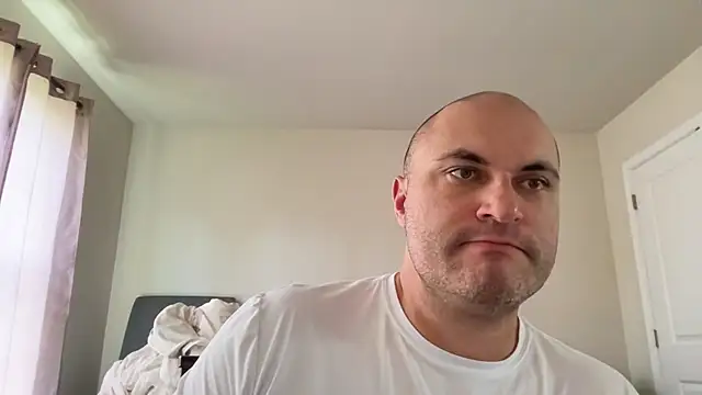 SluggishChase99 online show from May 26, 4:25 pm