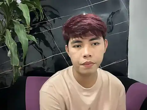 hoenika online show from April 26, 8:28 pm