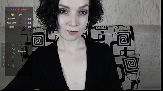 Snapshot of TinaWince chatting on February 13, 8:48 am TinaWince online show from February 13, 8:48 am