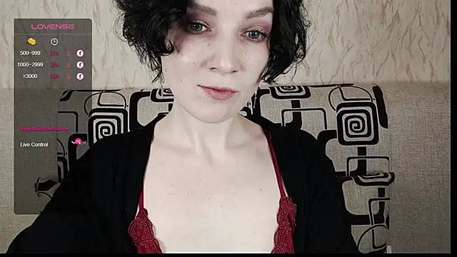 Snapshot of TinaWince chatting on March 12, 6:07 am TinaWince online show from March 12, 6:07 am