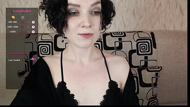 Snapshot of TinaWince chatting on March 20, 9:48 am TinaWince online show from March 20, 9:48 am