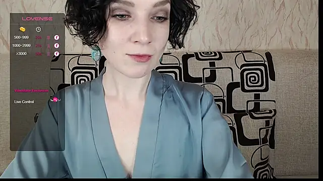 Snapshot of TinaWince chatting on March 22, 6:11 am TinaWince online show from March 22, 6:11 am