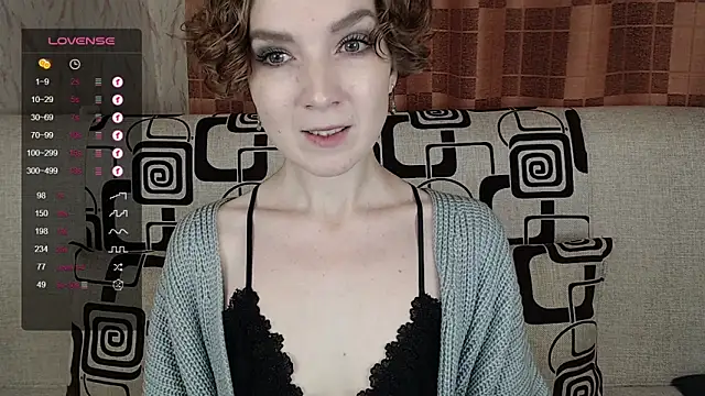 Snapshot of TinaWince chatting on November 7, 4:56 am TinaWince online show from November 7, 4:56 am