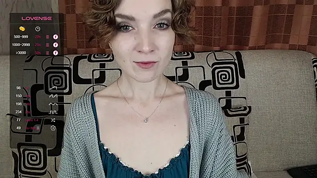 Snapshot of TinaWince chatting on November 15, 4:54 am TinaWince online show from November 15, 4:54 am