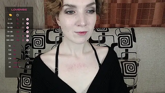 TinaWince online show from December 21, 4:52 am