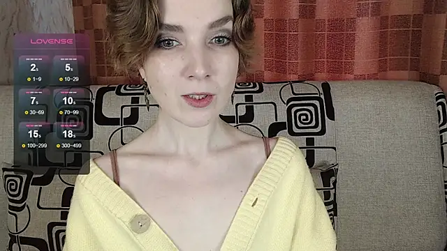 TinaWince online show from April 4, 5:06 am