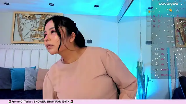 Snapshot of _alaiasmile_ chatting on March 13, 7:28 pm alaiasmile online show from March 13, 7:28 pm