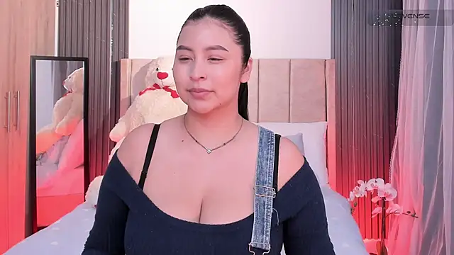  alaiasmile  online show from July 13, 1:47 pm