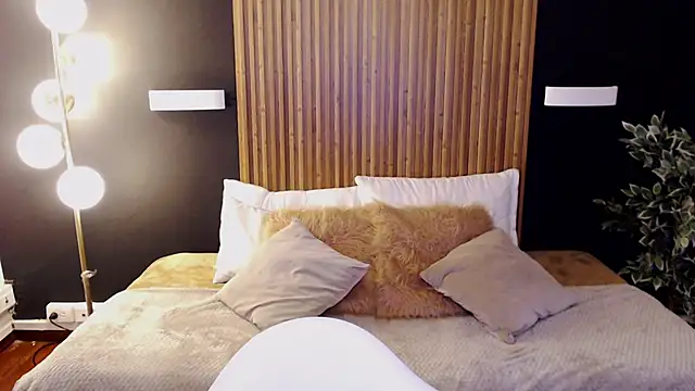 Snapshot of dafne_bss chatting on March 18, 5:31 am dafne bss online show from March 18, 5:31 am