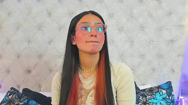 Snapshot of dafne_bss chatting on June 26, 5:01 am dafne bss online show from June 26, 5:01 am