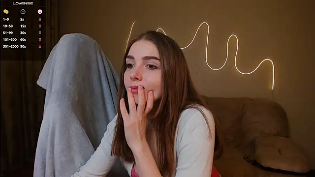 Snapshot of Kami_kam chatting on March 2, 8:50 pm Kami kam online show from March 2, 8:50 pm