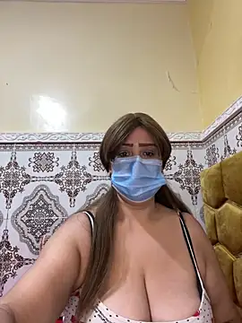 Snapshot of Dadaw23@xh chatting on September 18, 8:38 am Dadaw23xh online show from September 18, 8:38 am