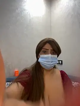 Snapshot of Dadaw23@xh chatting on November 1, 9:28 pm Dadaw23xh online show from November 1, 9:28 pm