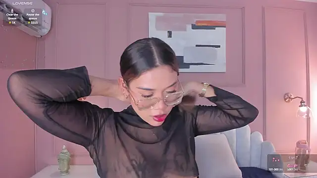 Snapshot of mara_brooks chatting on March 19, 7:06 pm mara brooks online show from March 19, 7:06 pm