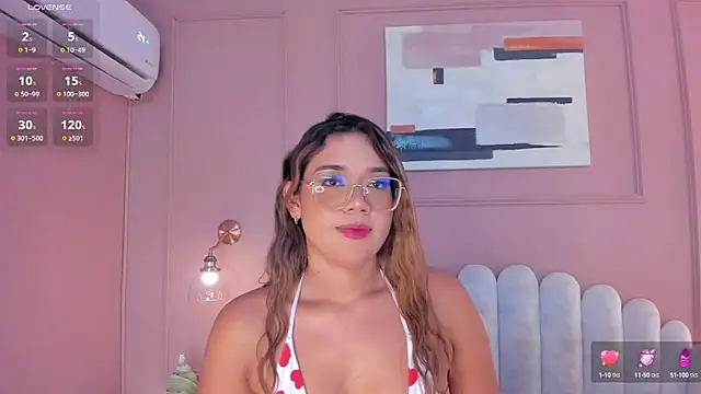 Snapshot of mara_brooks chatting on March 20, 10:18 pm mara brooks online show from March 20, 10:18 pm