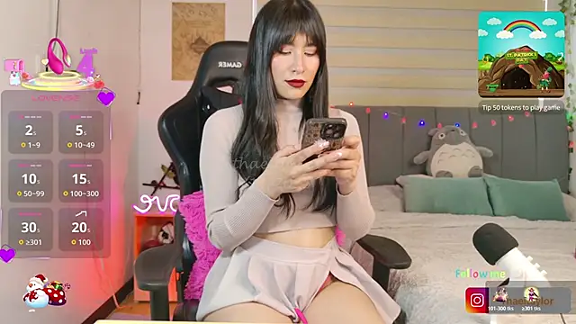 Snapshot of _thaeltaylor chatting on November 4, 4:50 pm thaeltaylor online show from November 4, 4:50 pm