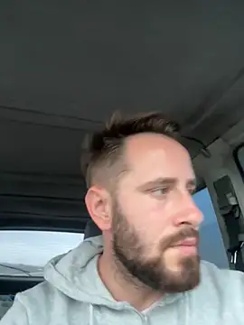 GeoGeorgee online show from December 3, 1:42 pm