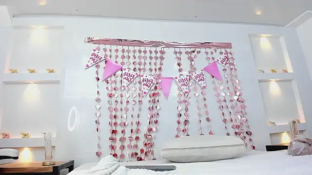 Dalia-Prada online show from February 9, 3:43 am