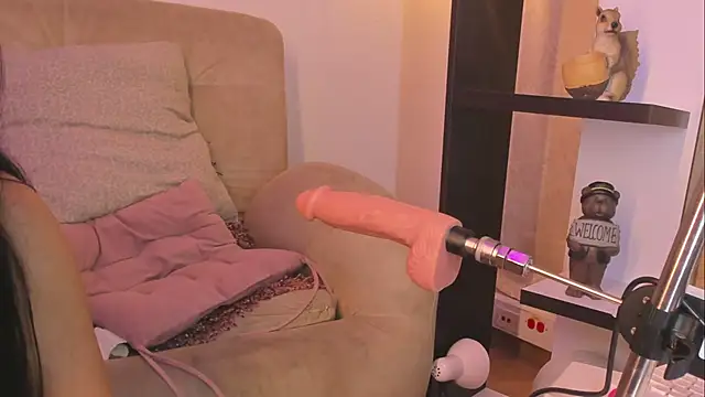 Snapshot of Chanttall_ chatting on February 24, 8:17 am Chanttall  online show from February 24, 8:17 am