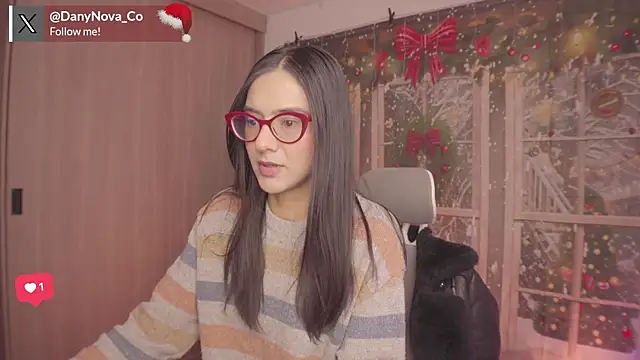 DanyNova Co online show from December 19, 1:07 pm