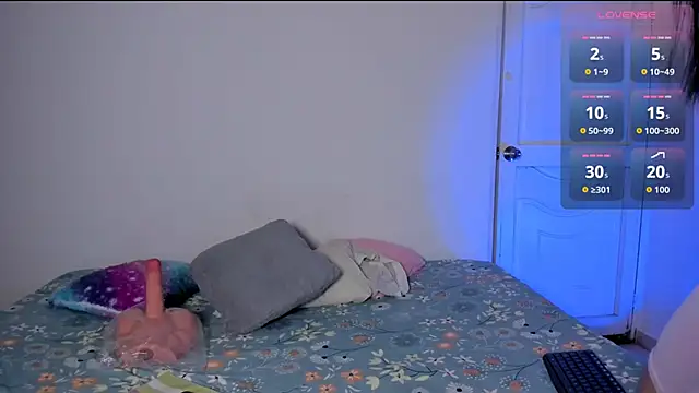 thamara26 online show from February 12, 2:39 am