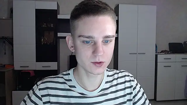 angryzan online show from January 17, 4:06 am