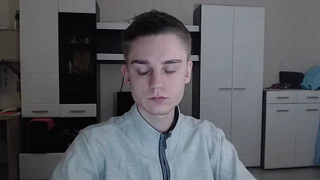 angryzan online show from February 4, 7:18 am