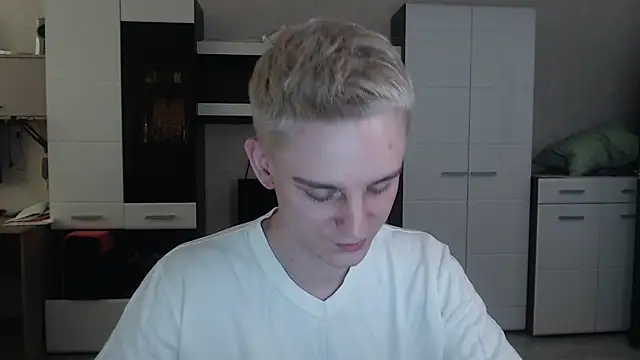 angryzan online show from February 21, 7:34 am