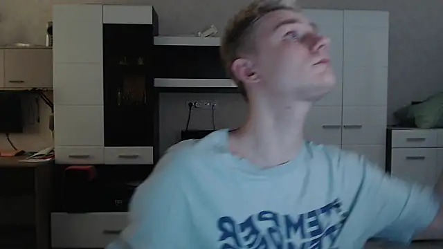 angryzan online show from February 28, 10:41 am