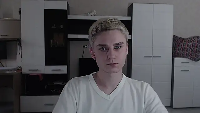 angryzan online show from March 14, 4:21 am