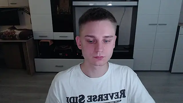 angryzan online show from October 7, 8:22 am