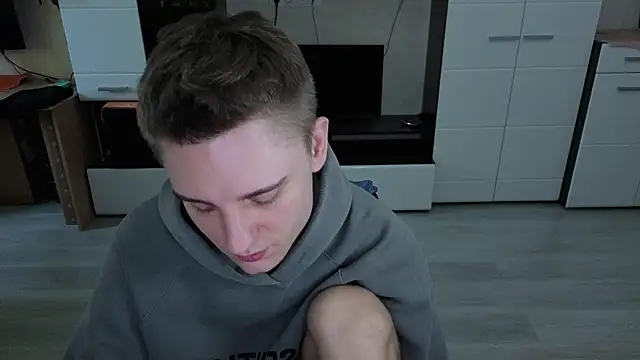 angryzan online show from November 26, 6:58 am