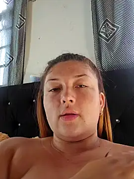 Snapshot of Sofia_Queen17 chatting on December 21, 12:59 pm Sofia Queen17 online show from December 21, 12:59 pm