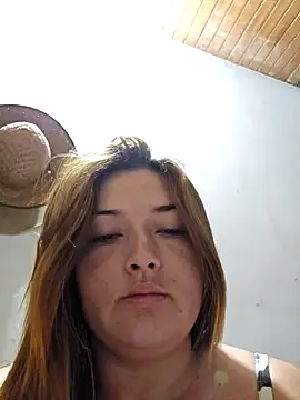 Snapshot of Sofia_Queen17 chatting on January 4, 10:49 am Sofia Queen17 online show from January 4, 10:49 am