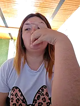 Snapshot of Sofia_Queen17 chatting on February 2, 10:02 am Sofia Queen17 online show from February 2, 10:02 am