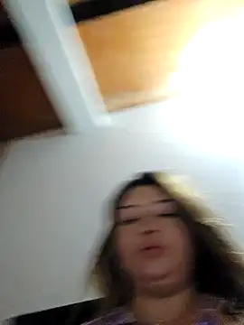 Snapshot of Sofia_Queen17 chatting on February 7, 10:40 am Sofia Queen17 online show from February 7, 10:40 am