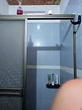 Snapshot of Sofia_Queen17 chatting on March 8, 11:27 am Sofia Queen17 online show from March 8, 11:27 am