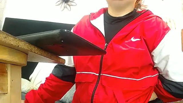 hairy pussywet online show from December 12, 3:10 am