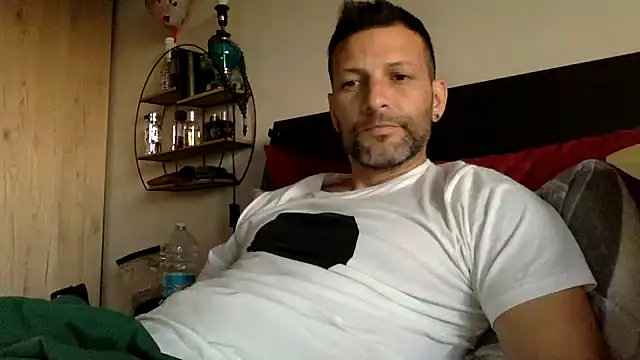 goroasroma90 online show from April 23, 5:59 pm