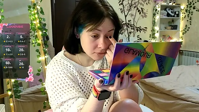 Snapshot of lily_noris chatting on December 7, 1:14 am lily noris online show from December 7, 1:14 am