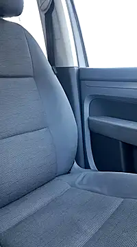 Snapshot of Zeefy chatting on December 27, 1:28 pm Zeefy online show from December 27, 1:28 pm