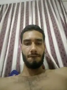 jhon01000 online show from April 7, 2:12 am