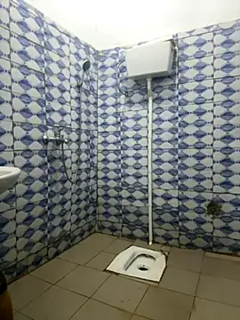 xm lanee online show from October 25, 9:20 pm