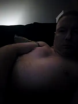 Snapshot of walker1979 chatting on April 24, 10:12 pm walker1979 online show from April 24, 10:12 pm
