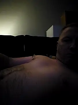 Snapshot of walker1979 chatting on May 1, 9:41 pm walker1979 online show from May 1, 9:41 pm