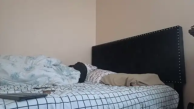 hailzeffn online show from October 1, 4:02 pm