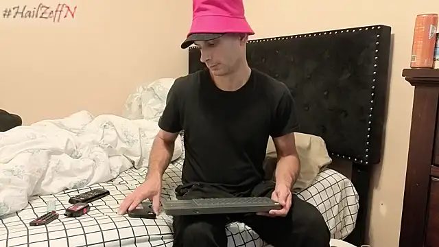 hailzeffn online show from October 19, 4:51 pm